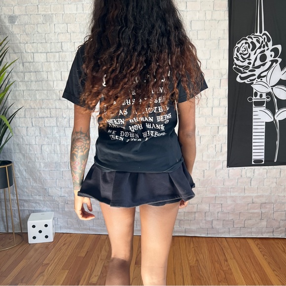 Human Garbage Tee - Picture 5 of 10